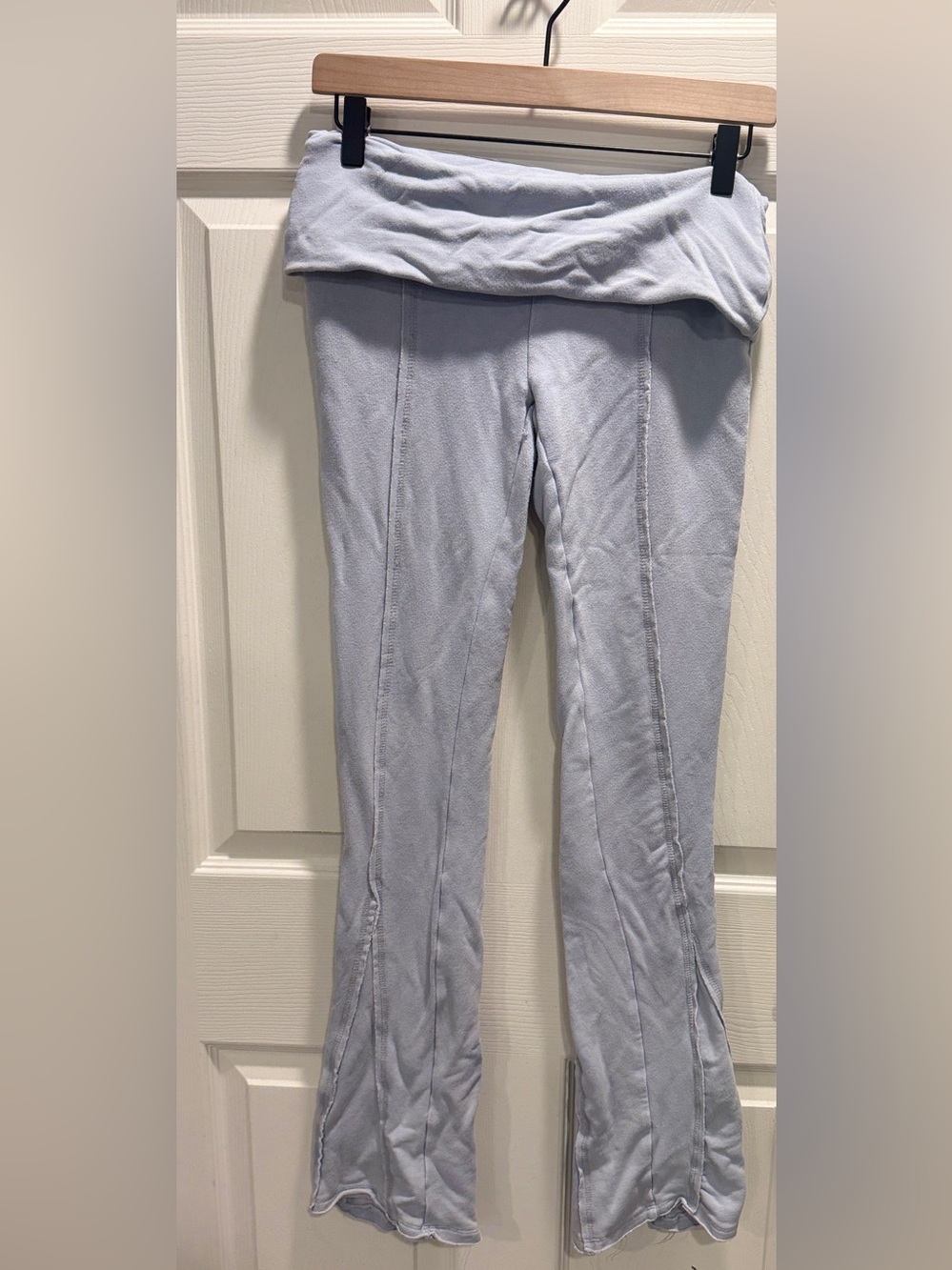 Out From Under Gray Foldover Flare Leggings Pants Size Small - Picture 2 of 9